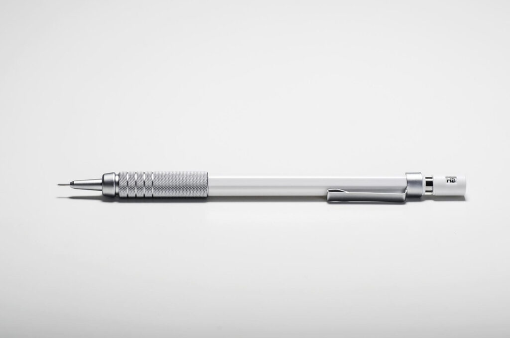 Gdzie wykorzystywane są ołówki automatyczne i mechaniczne?